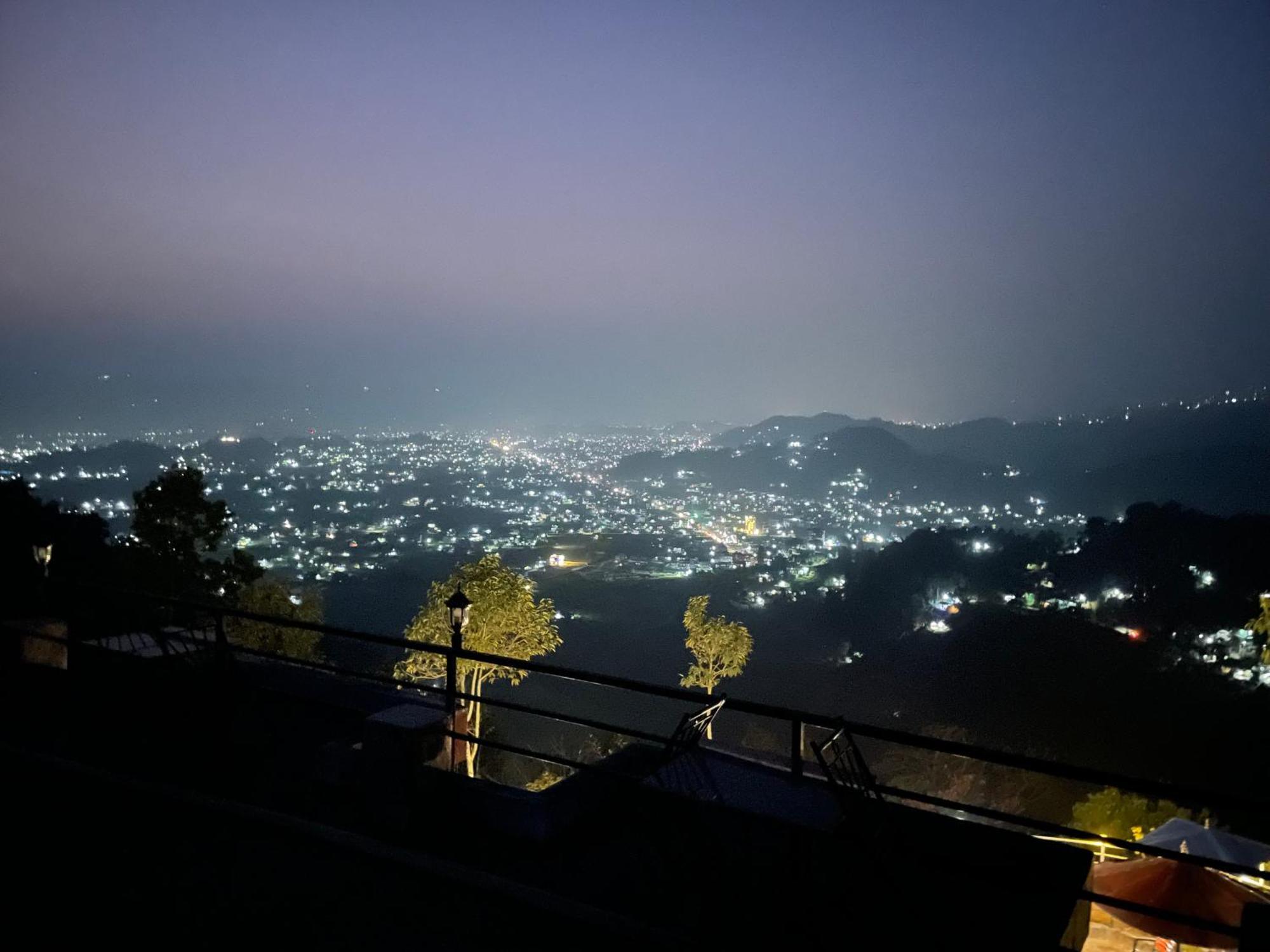 Himalaya Serene View Guest House & Farm Stay Deorāli エクステリア 写真