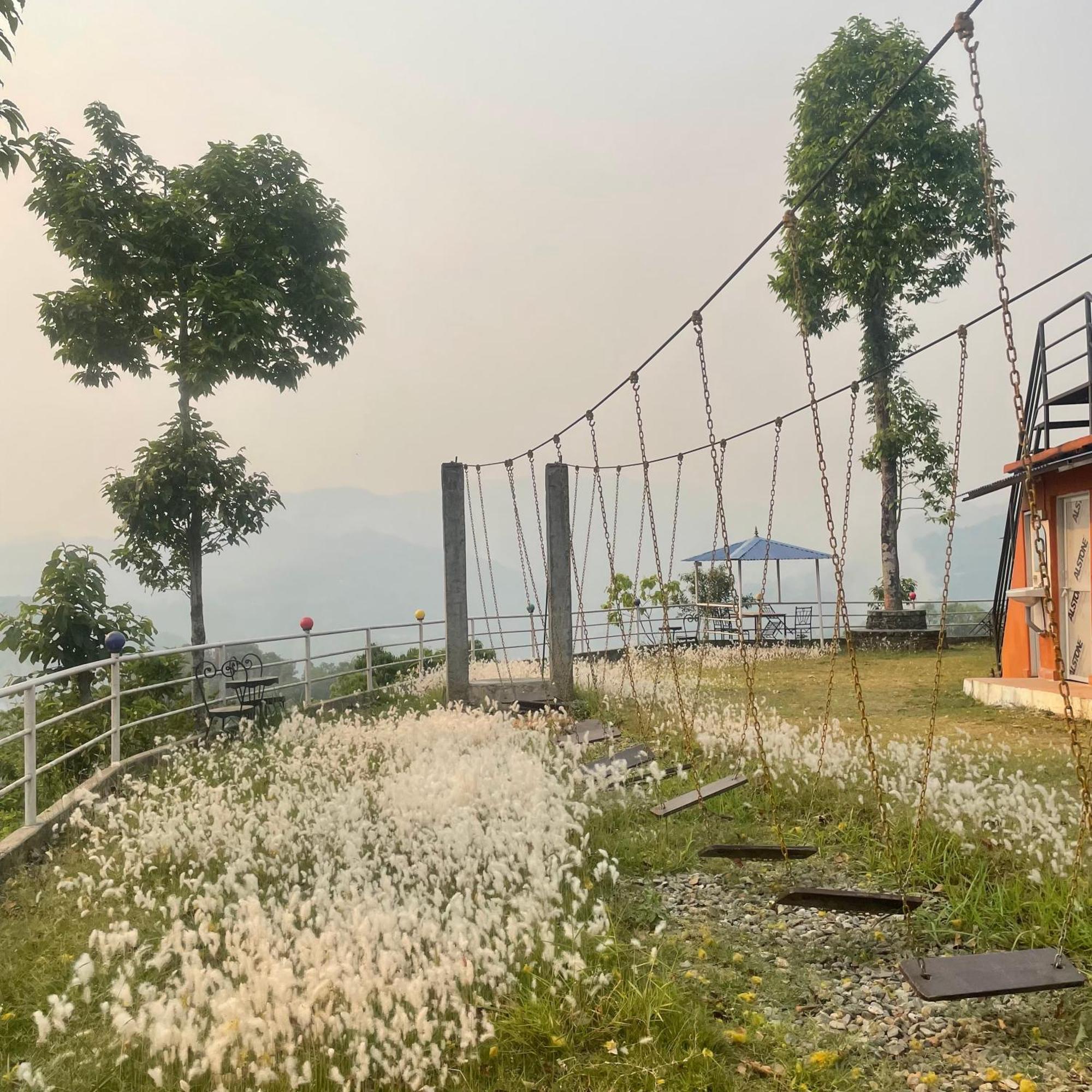 Himalaya Serene View Guest House & Farm Stay Deorāli エクステリア 写真