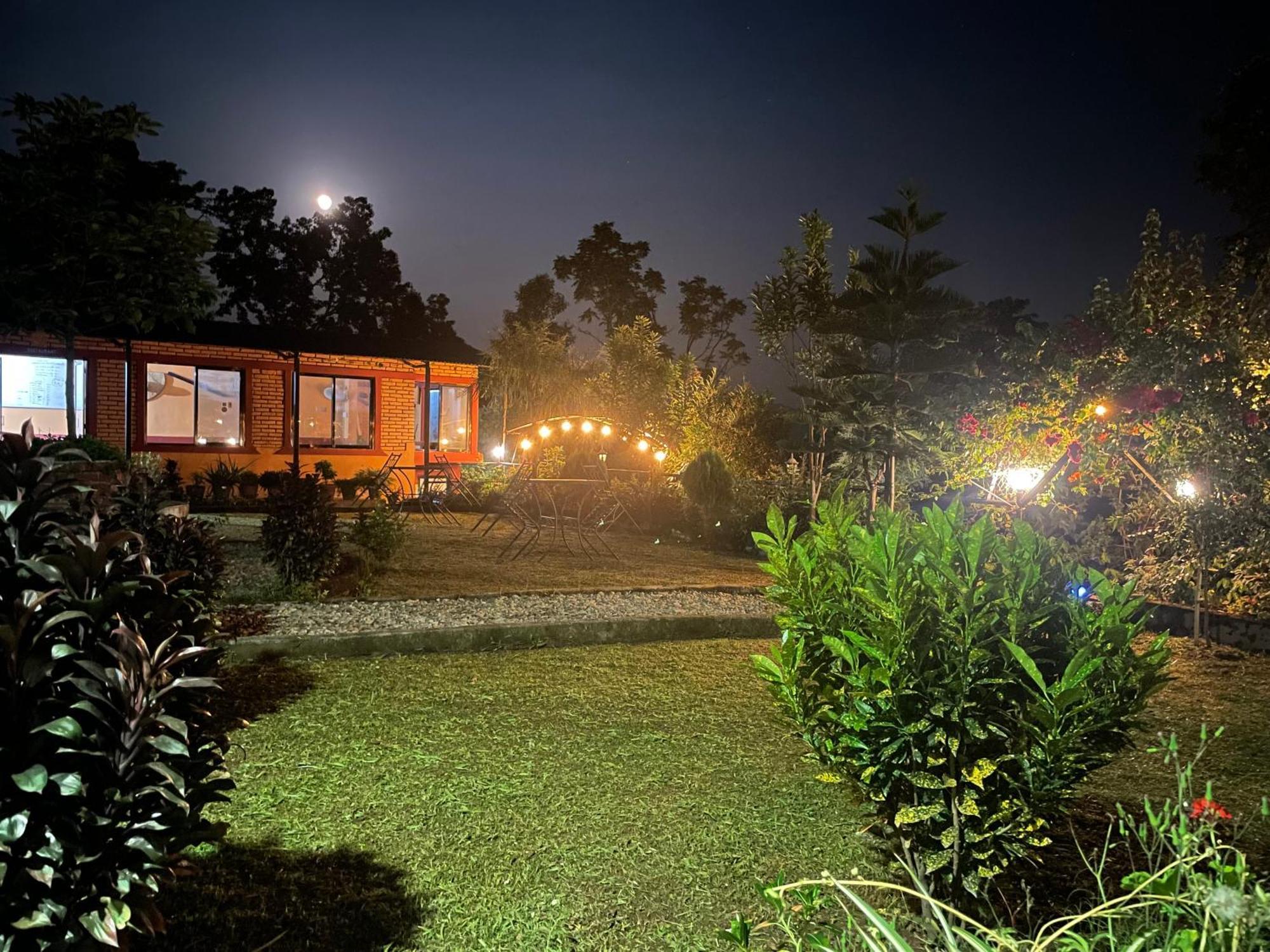 Himalaya Serene View Guest House & Farm Stay Deorāli エクステリア 写真